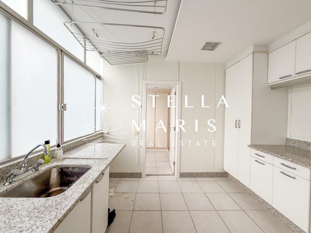 Apartamento à venda com 4 quartos, 238m² - Foto 46