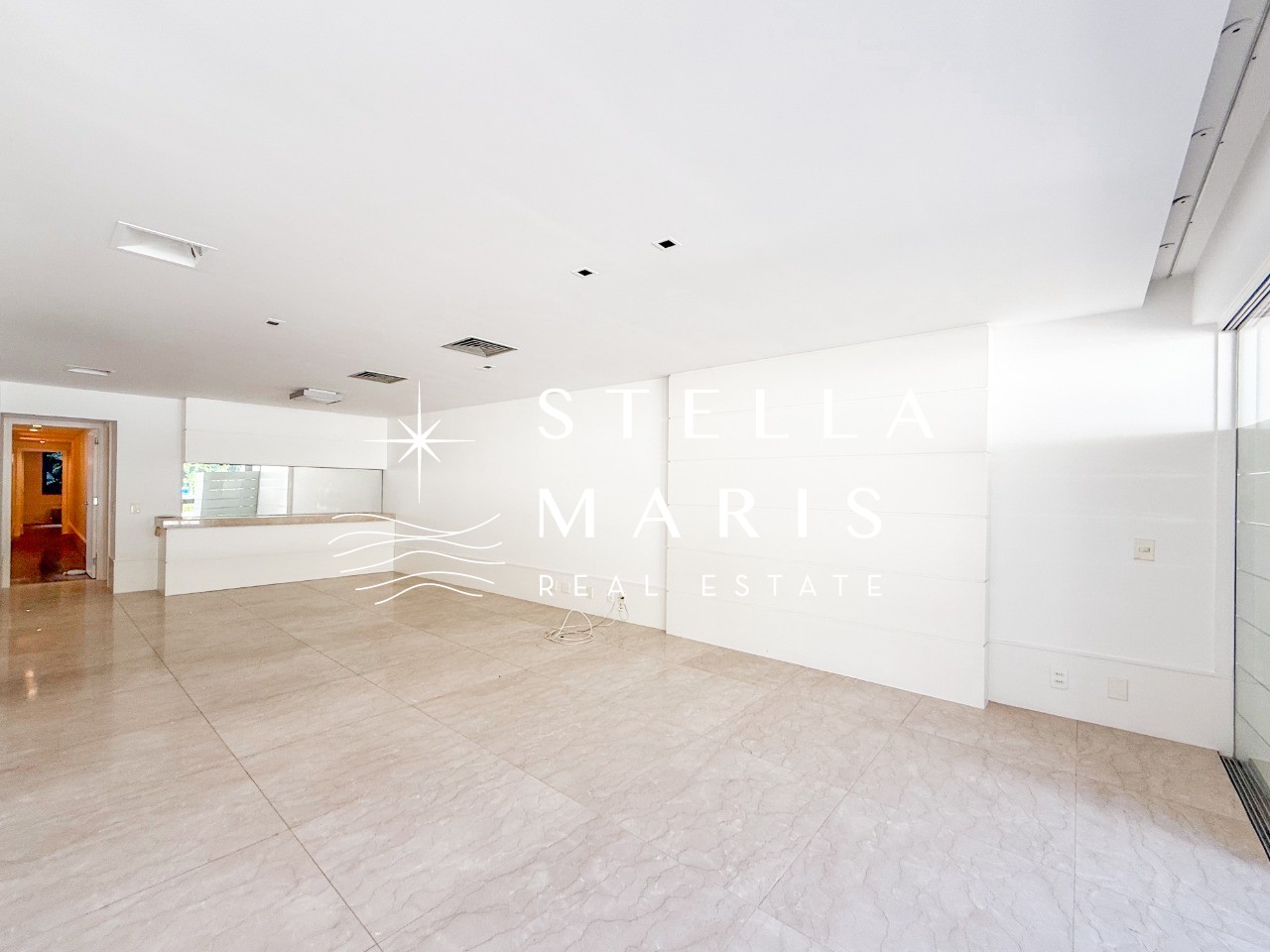 Apartamento à venda com 4 quartos, 238m² - Foto 11