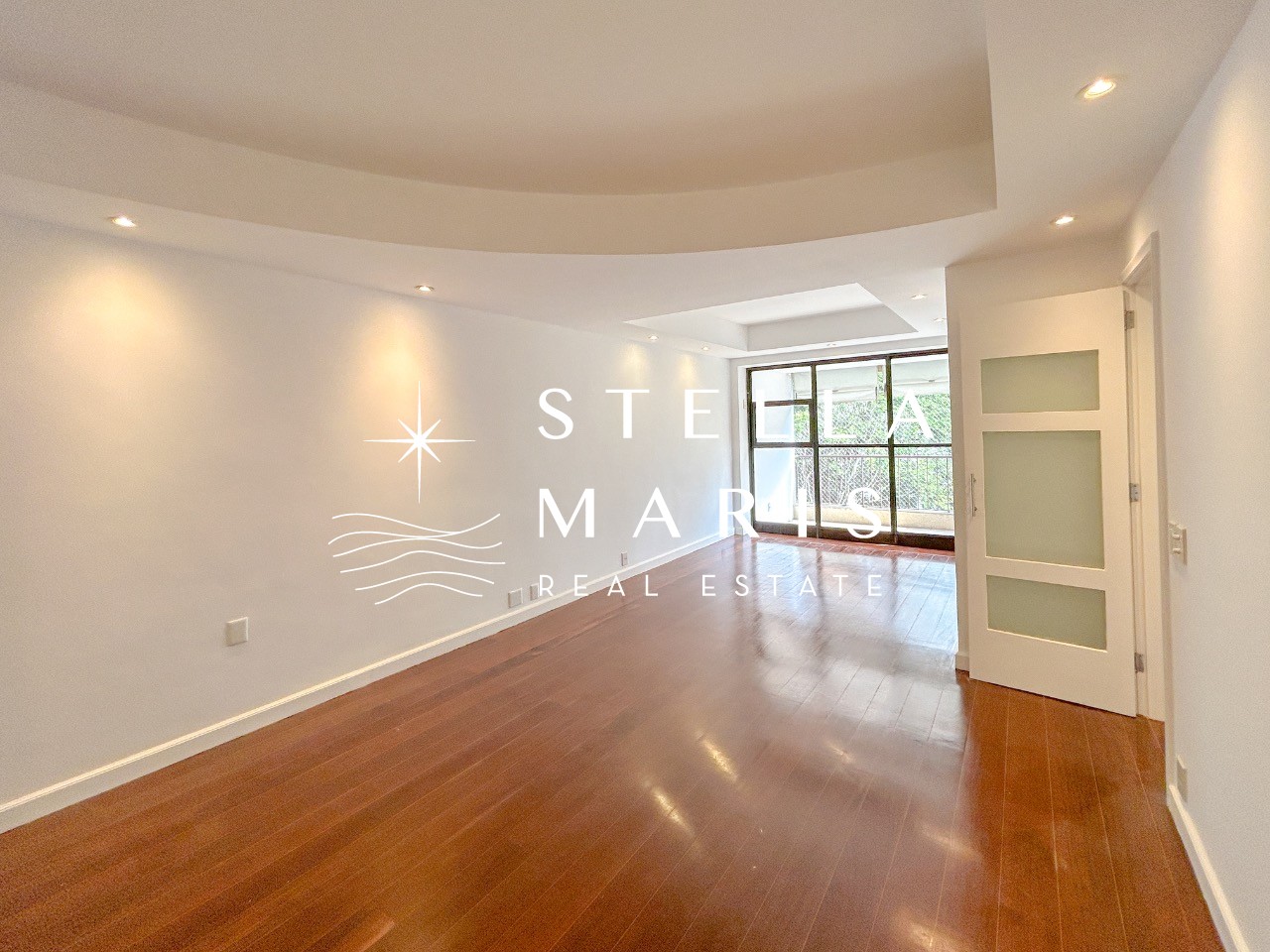 Apartamento para alugar com 3 quartos, 118m² - Foto 3