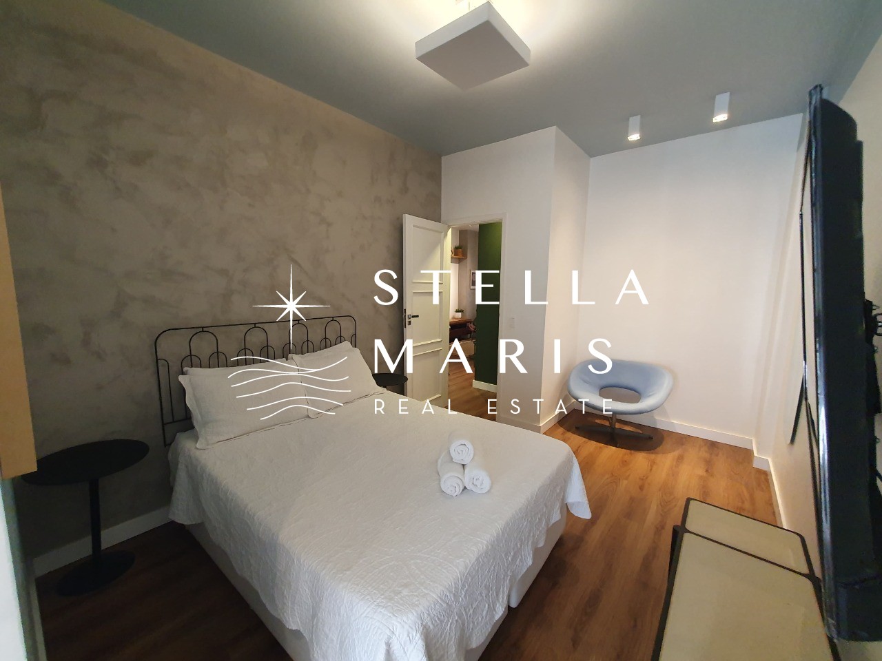 Apartamento à venda com 2 quartos, 84m² - Foto 32