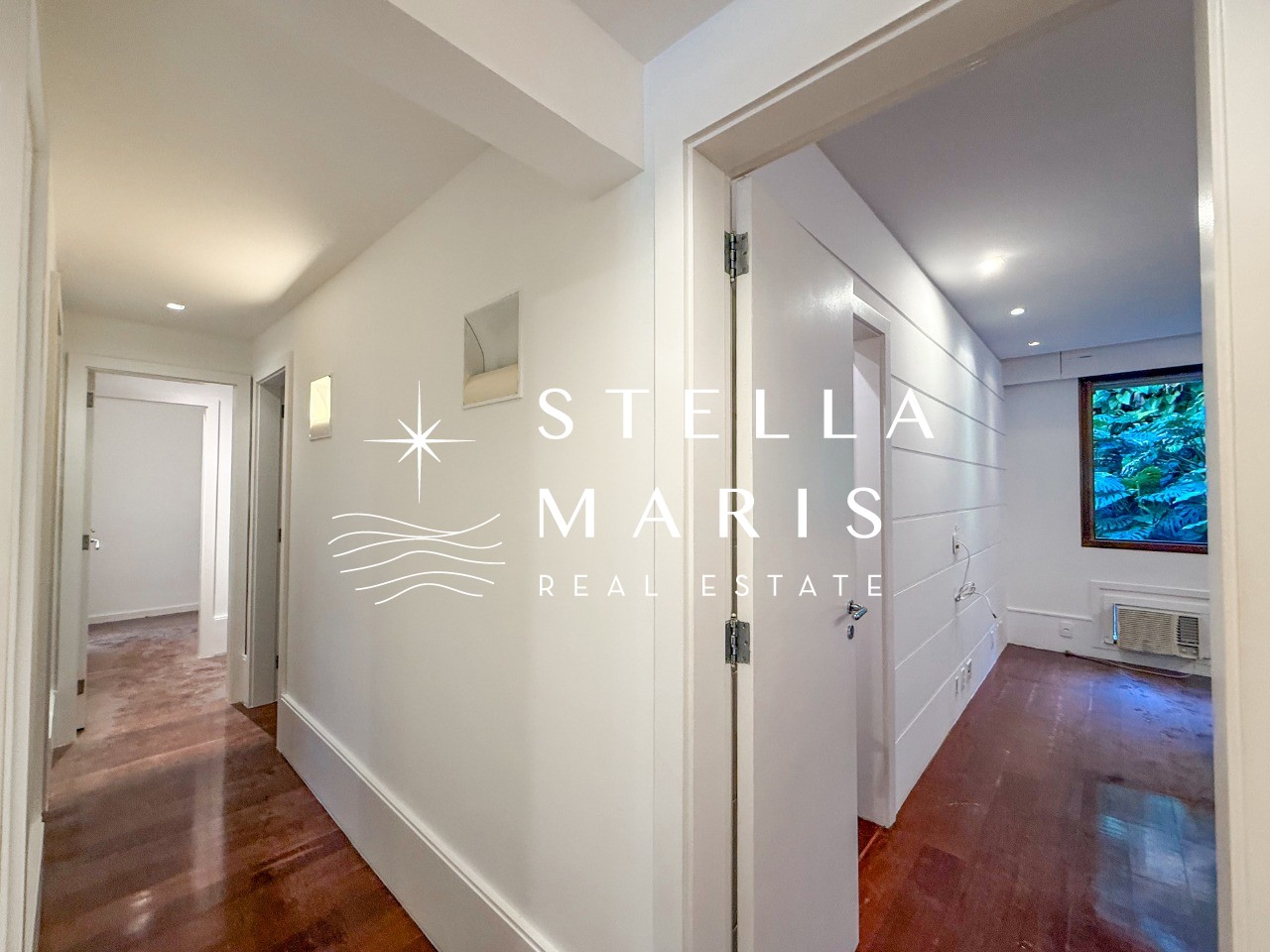 Apartamento à venda com 4 quartos, 238m² - Foto 17