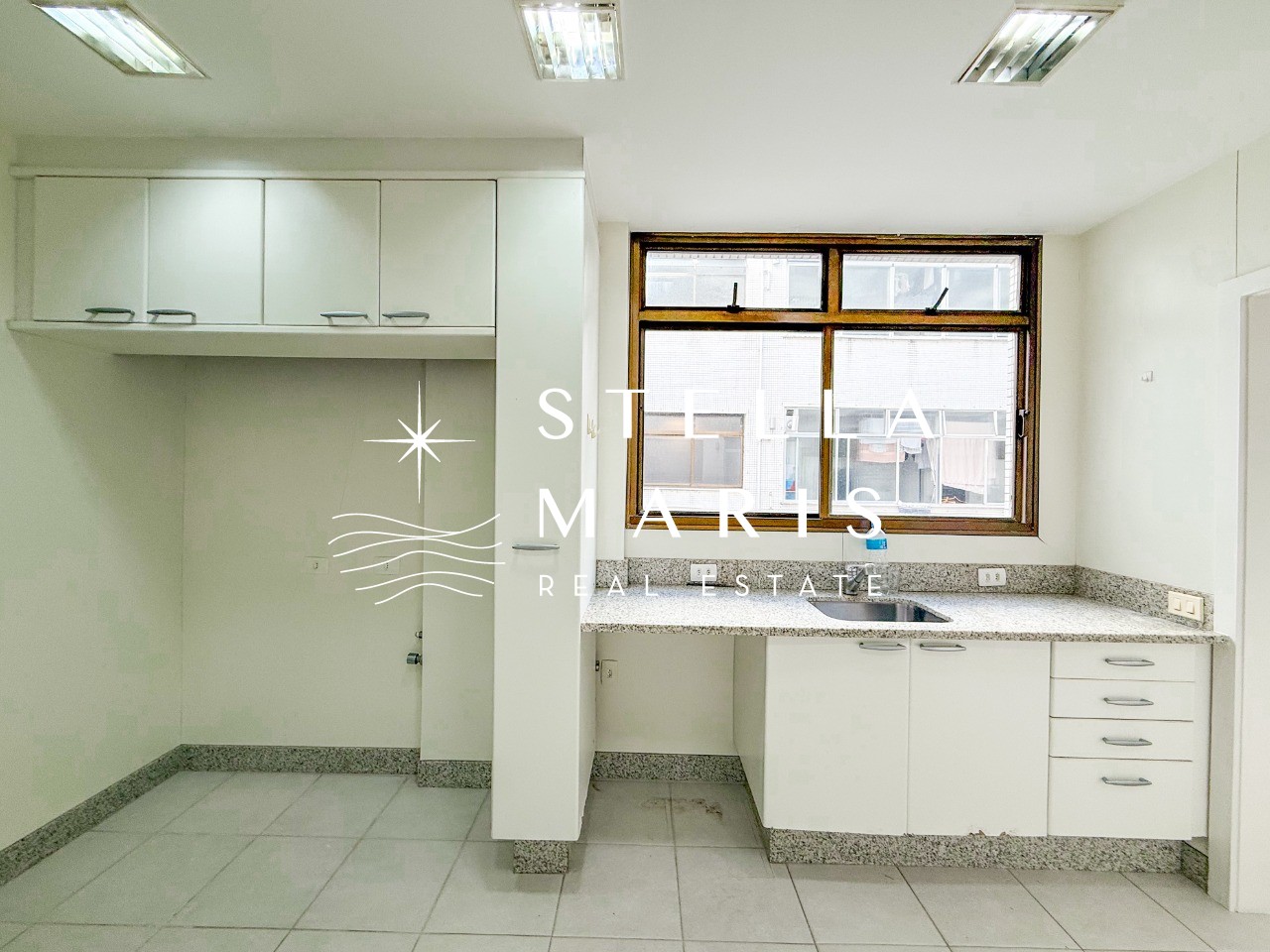 Apartamento à venda com 4 quartos, 238m² - Foto 45