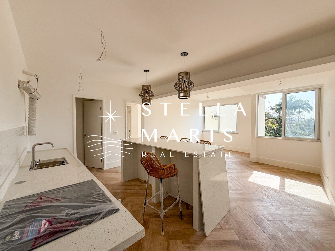 Apartamento à venda com 2 quartos, 79m² - Foto 2