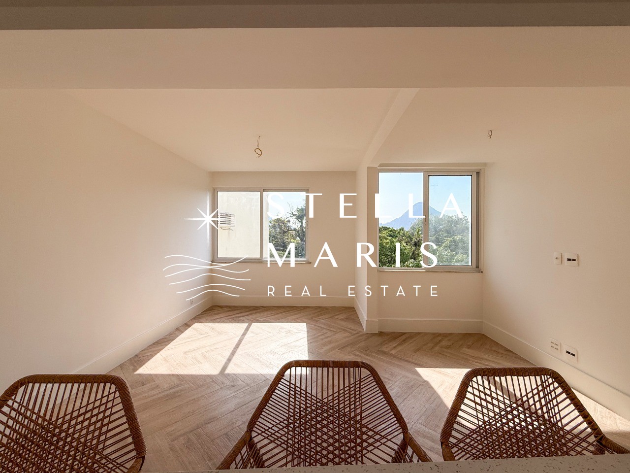 Apartamento à venda com 2 quartos, 79m² - Foto 3