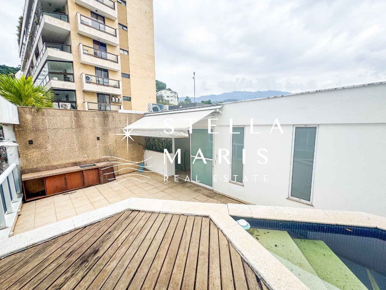 Cobertura à venda com 3 quartos, 176m² - Foto 1