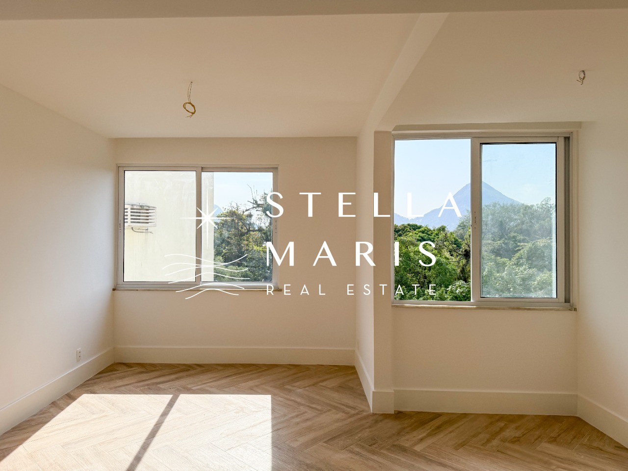 Apartamento à venda com 2 quartos, 79m² - Foto 4