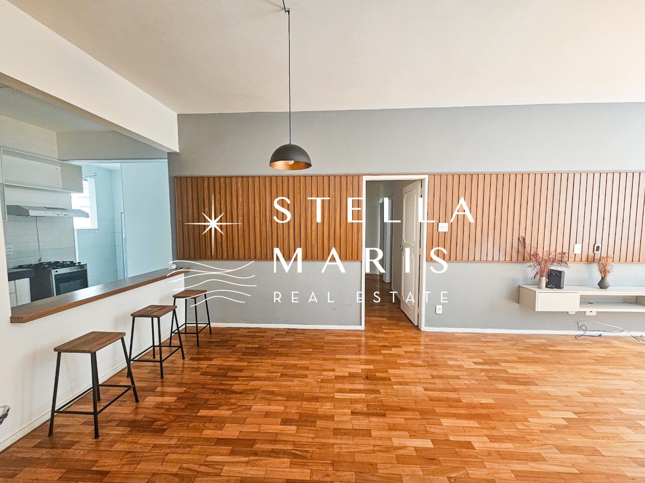 Apartamento à venda com 3 quartos, 122m² - Foto 1
