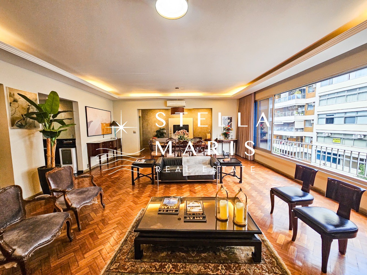 Apartamento para alugar com 3 quartos, 220m² - Foto 1