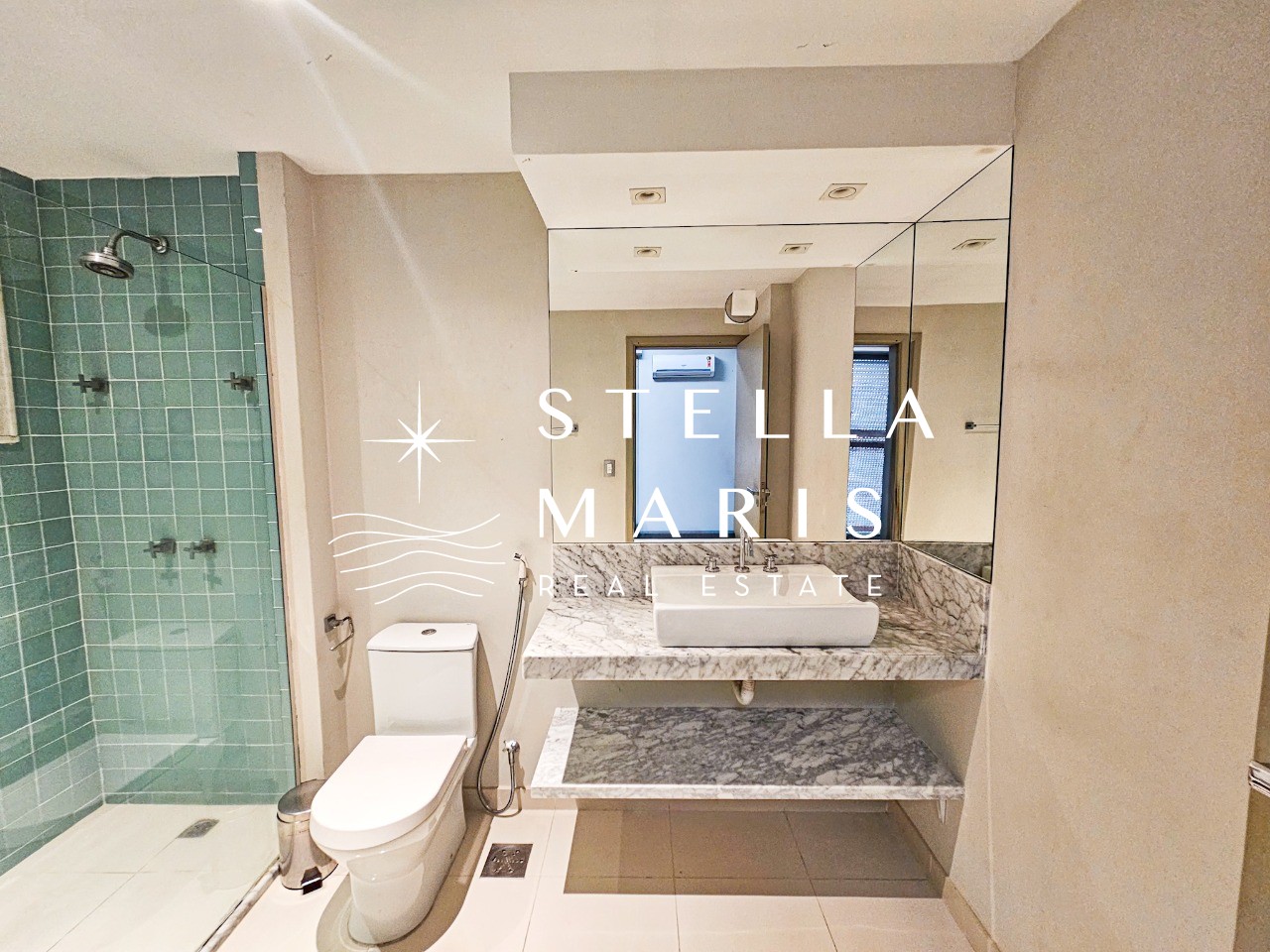 Apartamento para alugar com 3 quartos, 220m² - Foto 17