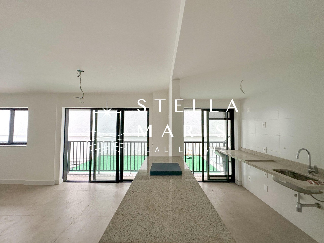 Apartamento à venda com 3 quartos, 83m² - Foto 3