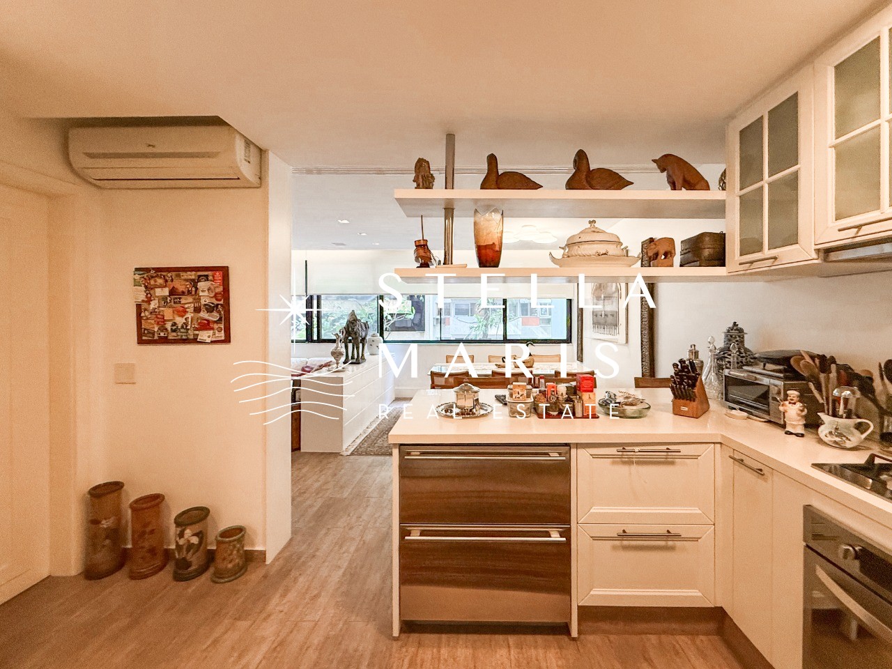 Apartamento à venda com 3 quartos, 144m² - Foto 9