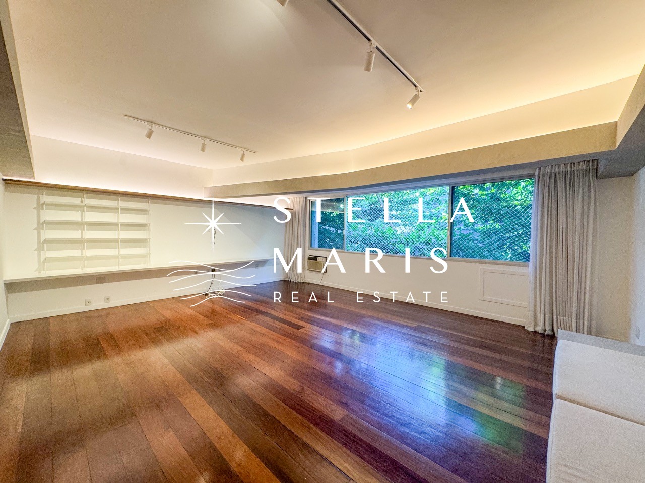 Apartamento, 3 quartos, 130 m² - Foto 1