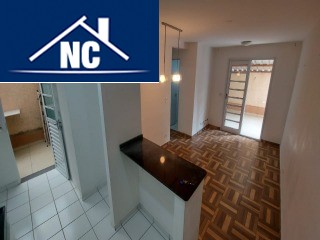 Apartamento à venda com 2 quartos, 70m² - Foto 4