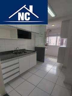 Apartamento à venda com 2 quartos, 47m² - Foto 3