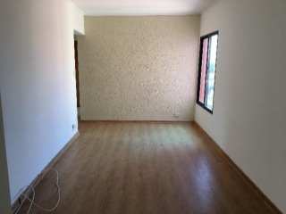 Apartamento à venda com 3 quartos, 60m² - Foto 1