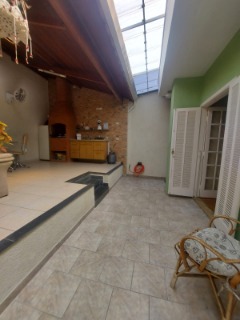 Casa à venda com 3 quartos, 139m² - Foto 24