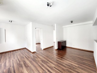 Apartamento à venda com 2 quartos, 63m² - Foto 3