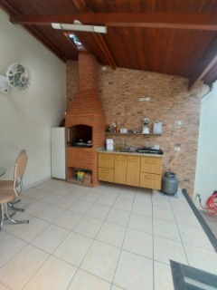 Casa à venda com 3 quartos, 139m² - Foto 27