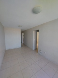 Apartamento à venda com 2 quartos, 53m² - Foto 3