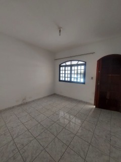 Casa à venda com 3 quartos, 85m² - Foto 2