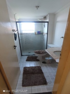 Apartamento à venda com 2 quartos, 68m² - Foto 2