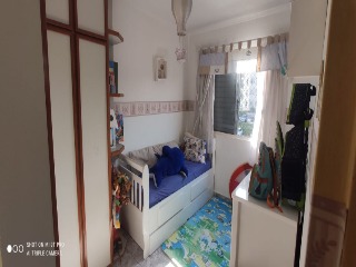 Apartamento à venda com 2 quartos, 68m² - Foto 3