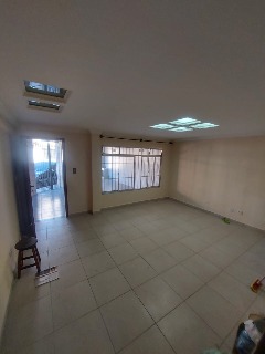 Casa à venda com 3 quartos, 170m² - Foto 14