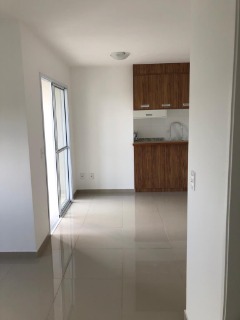 Apartamento à venda com 3 quartos, 63m² - Foto 4