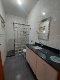 Casa à venda com 3 quartos, 170m² - Foto 9