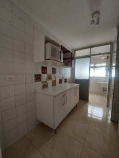 Apartamento à venda com 3 quartos, 85m² - Foto 22