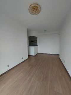 Apartamento à venda com 3 quartos, 74m² - Foto 19