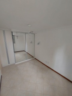 Apartamento à venda com 2 quartos, 59m² - Foto 10