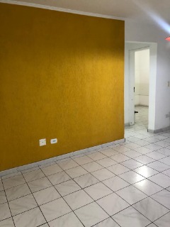 Apartamento à venda com 2 quartos, 55m² - Foto 4