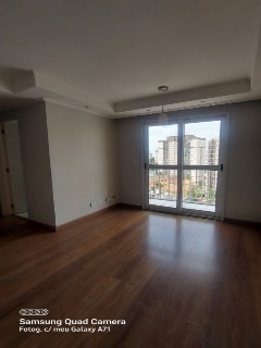 Apartamento à venda com 2 quartos, 47m² - Foto 3