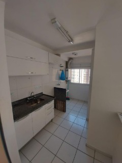 Apartamento à venda com 2 quartos, 47m² - Foto 4