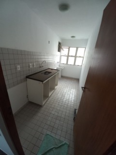 Apartamento à venda com 3 quartos, 60m² - Foto 3