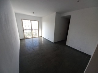 Apartamento à venda com 3 quartos, 60m² - Foto 1