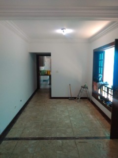 Casa para alugar com 4 quartos, 200m² - Foto 23