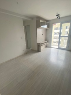 Apartamento à venda com 2 quartos, 47m² - Foto 1