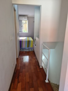 Casa à venda com 3 quartos, 90m² - Foto 8