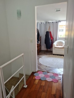 Casa à venda com 3 quartos, 90m² - Foto 5