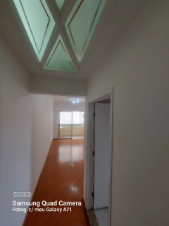 Apartamento à venda com 3 quartos, 70m² - Foto 4