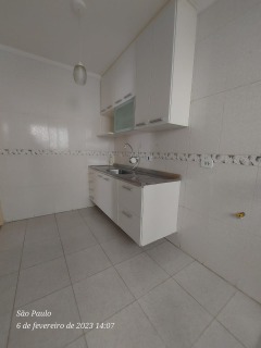 Apartamento à venda com 2 quartos, 60m² - Foto 5