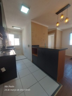 Apartamento à venda com 2 quartos, 42m² - Foto 2