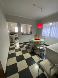 Casa à venda com 3 quartos, 160m² - Foto 17