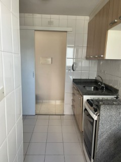 Apartamento à venda com 2 quartos, 48m² - Foto 20