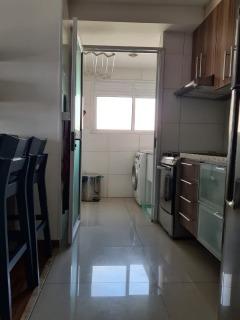 Apartamento à venda com 3 quartos, 62m² - Foto 2