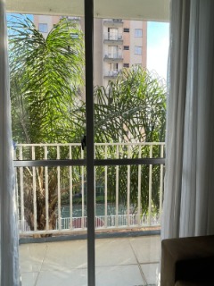 Apartamento à venda com 2 quartos, 48m² - Foto 2