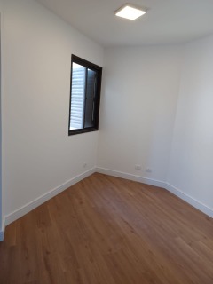 Apartamento para alugar com 4 quartos, 96m² - Foto 28