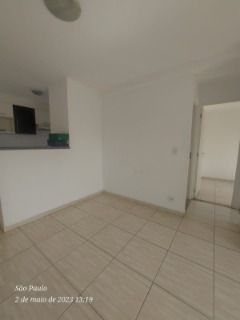 Apartamento à venda com 2 quartos, 47m² - Foto 3